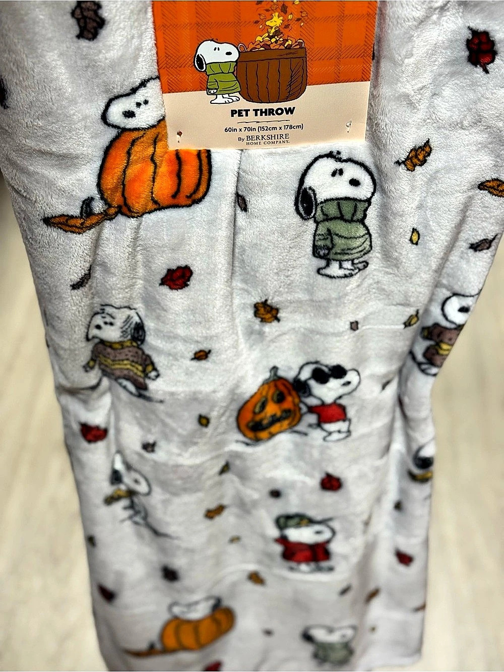 Berkshire Home Company Peanuts Halloween Snoopy Pumpkin Pet Throw Gray & Orange